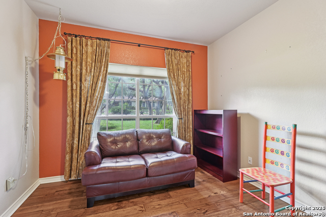 Listing photo id 20 for 127 Sunflower Ln