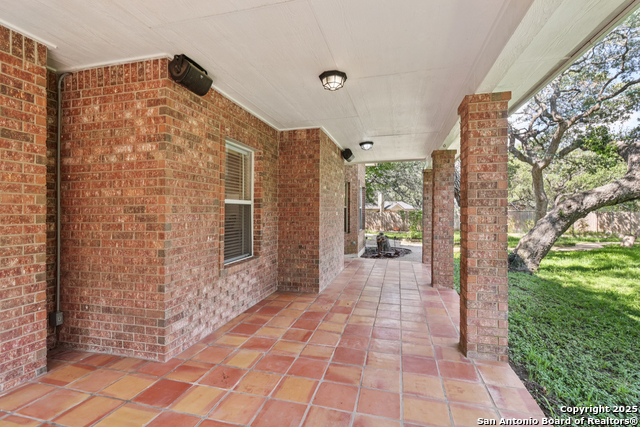 Listing photo id 32 for 127 Sunflower Ln