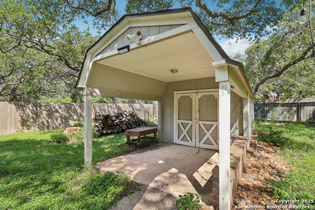 Listing photo id 35 for 127 Sunflower Ln