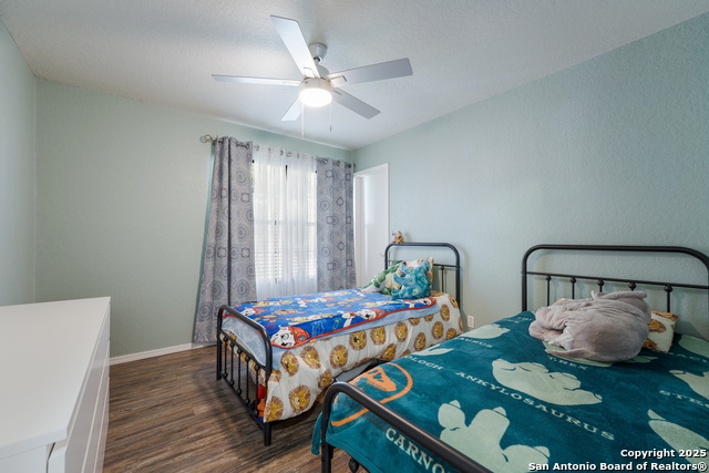 Listing photo id 21 for 4742 Lyndys Farm