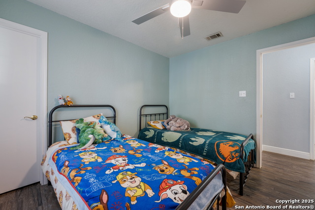Listing photo id 22 for 4742 Lyndys Farm