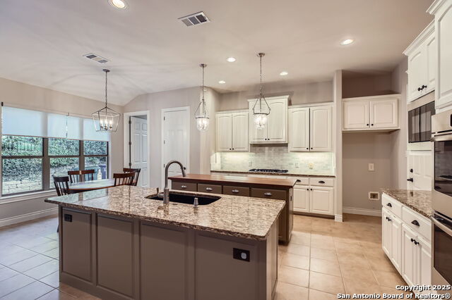 Image 14 of 27 For 2911 Ivory Creek