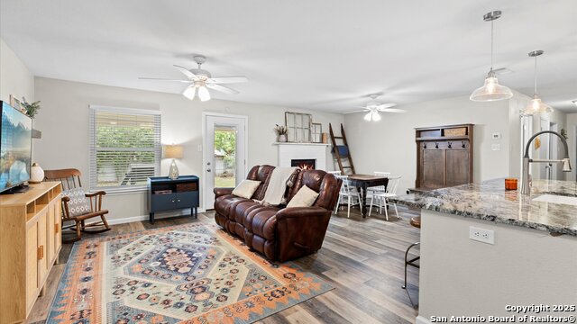 Image 16 of 33 For 1406 Shannon Circle