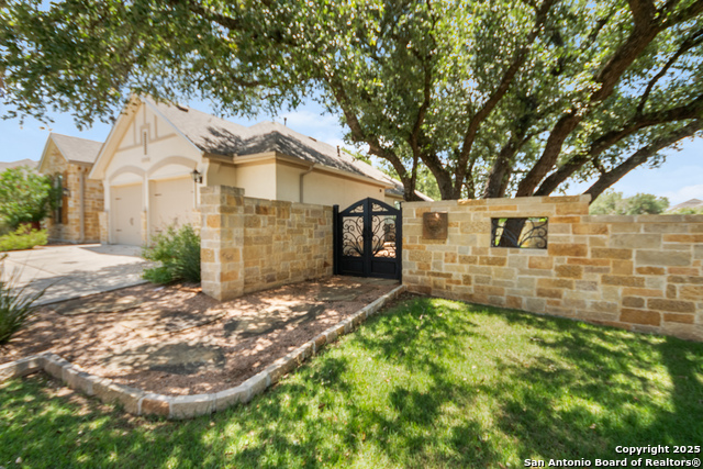 Listing photo id 17 for 101 Boulder Crk