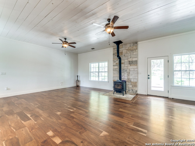 Image 14 of 30 For 2521 Bay Hill