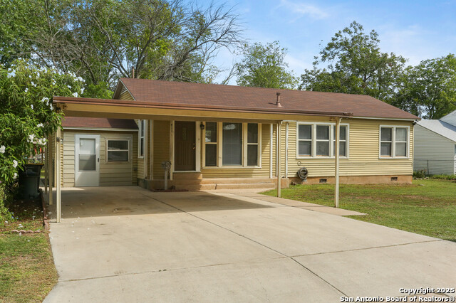 Details for 411 Brooks Ave, Schertz, TX 78154