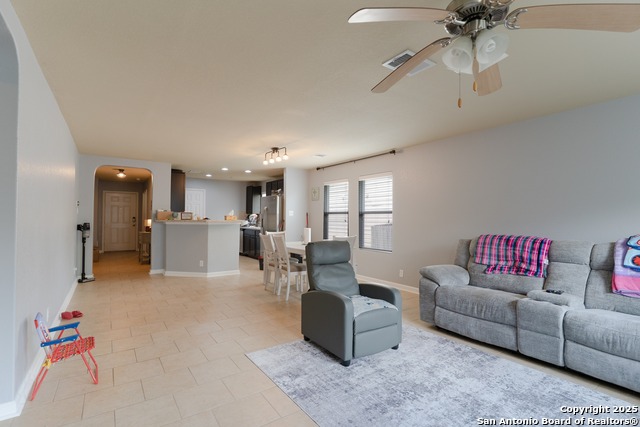 Image 4 of 13 For 11607 Fort Smith