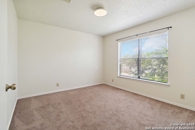 Image 20 of 25 For 8902 Breezefield