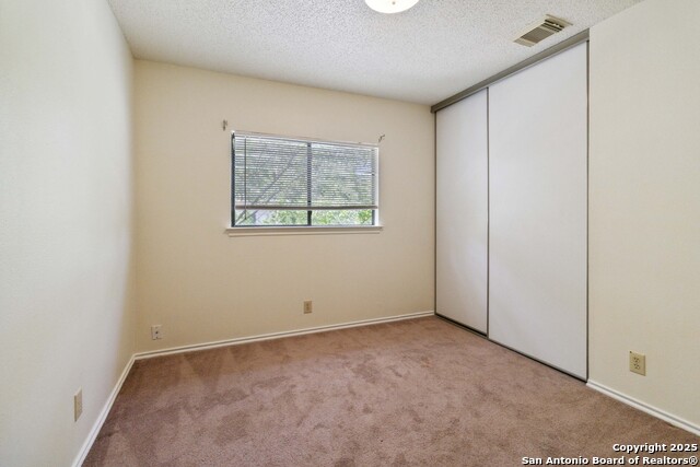 Image 7 of 25 For 8902 Breezefield