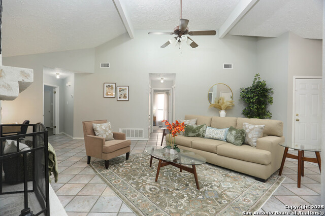 Listing photo id 11 for 9011 Welles Way 1