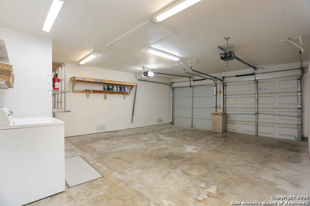Listing photo id 24 for 9011 Welles Way 1