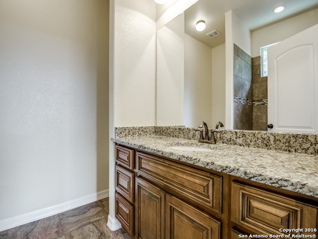 Image 18 of 25 For 2908 Puter Creek Rd  A