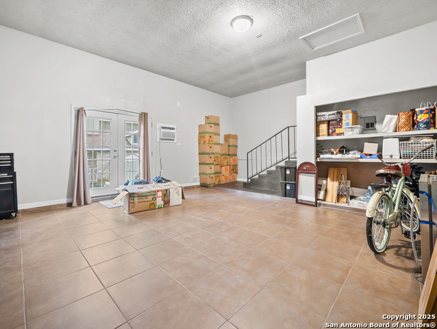 Listing photo id 22 for 5035 Timberhurst