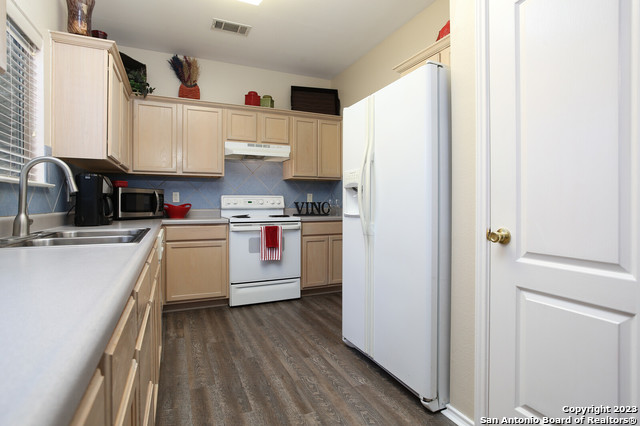Image 12 of 43 For 6010 Wood Bayou