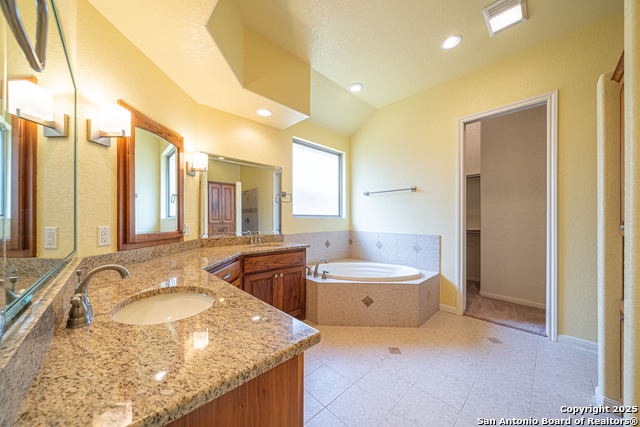 Image 19 of 40 For 2712 Crest Ridge