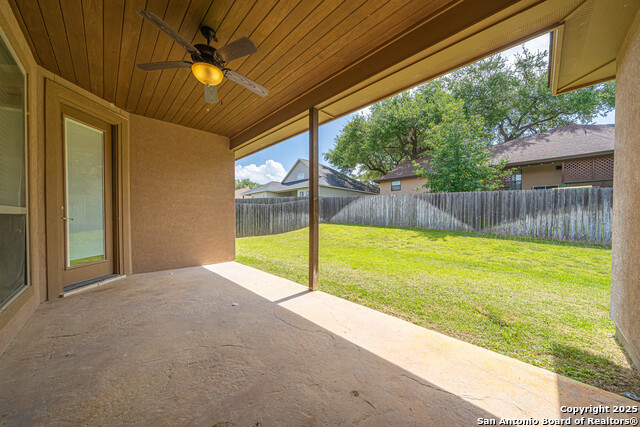 Image 33 of 40 For 2712 Crest Ridge