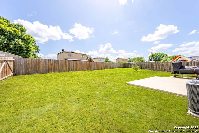 Image 30 of 30 For 3827 Southton View