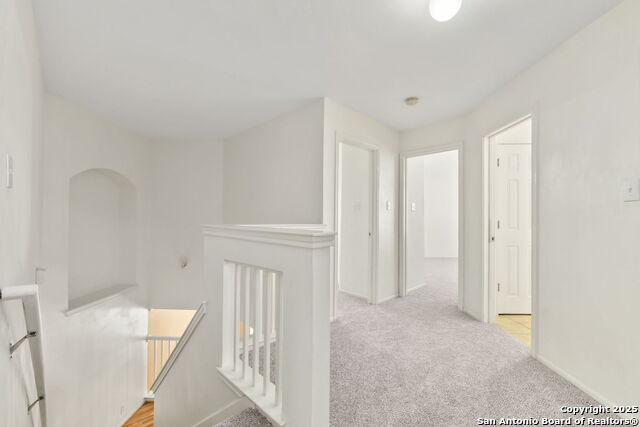 Image 18 of 35 For 20114 Horizon Way