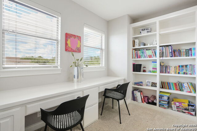 Image 20 of 43 For 3231 Roan Way