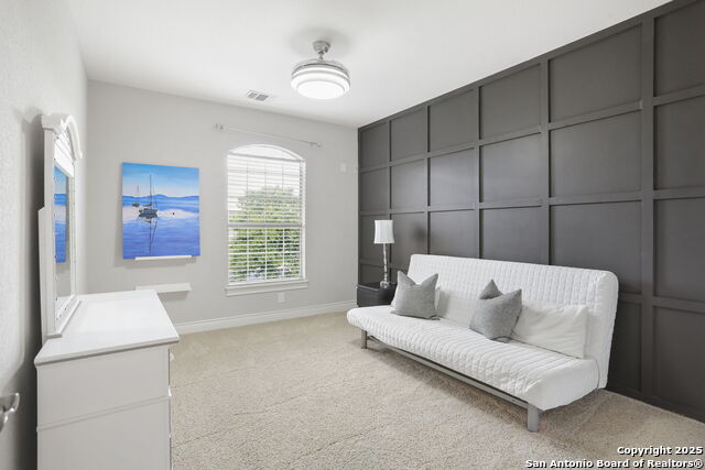 Image 22 of 43 For 3231 Roan Way