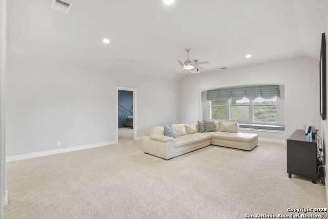 Image 27 of 43 For 3231 Roan Way