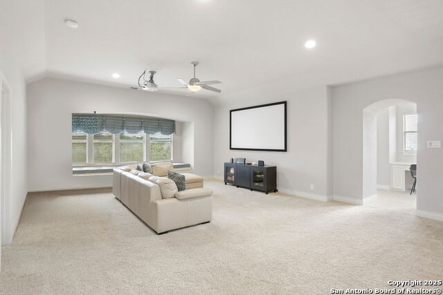 Image 28 of 43 For 3231 Roan Way