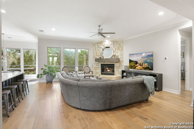 Image 8 of 43 For 3231 Roan Way