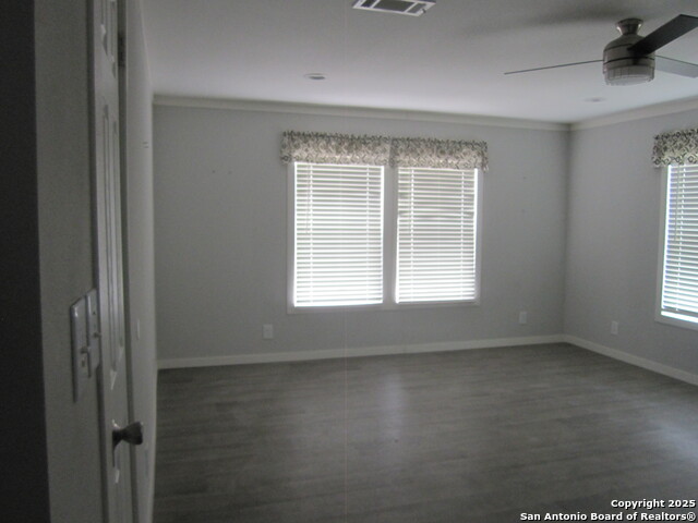 Listing photo id 13 for 4869 St Hwy 16 S