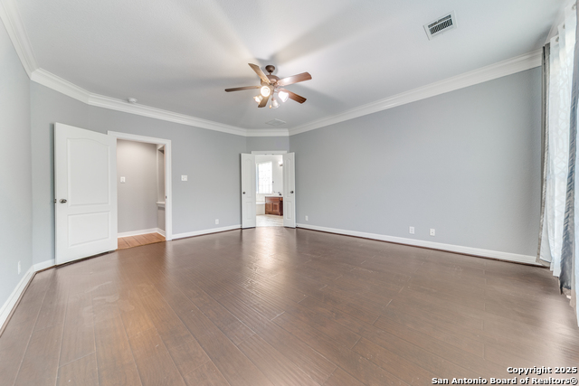 Image 16 of 36 For 21719 Chaucer Hill