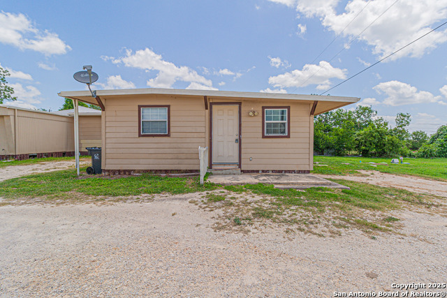 Image 11 of 45 For 2478 Weil Rd