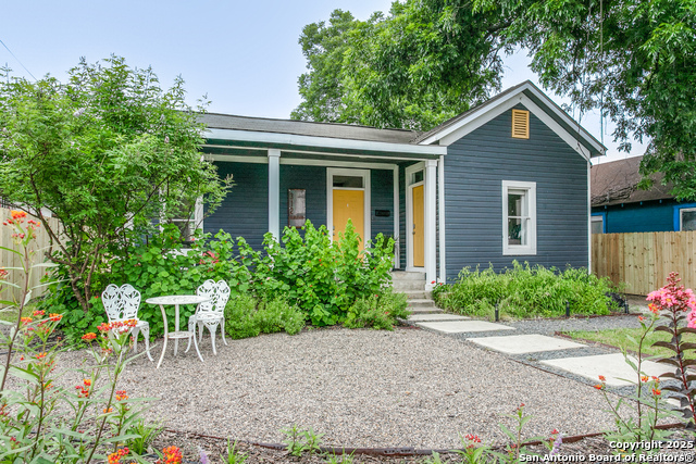 Listing photo id 0 for 312 Burleson