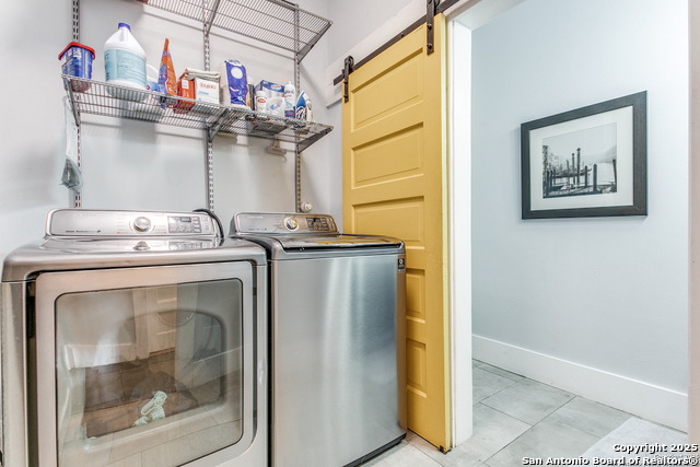 Listing photo id 18 for 312 Burleson