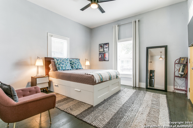 Listing photo id 20 for 312 Burleson