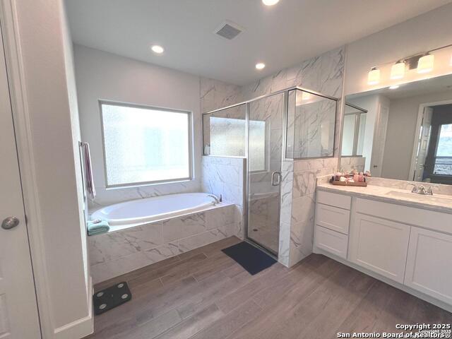 Listing photo id 8 for 221 Navarro  