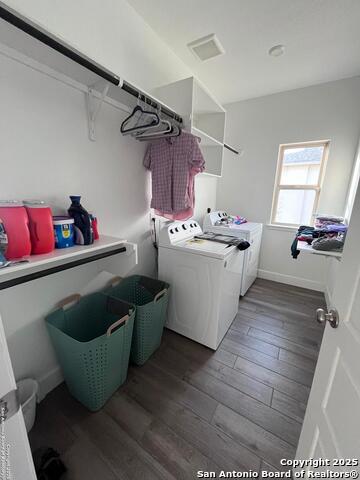 Listing photo id 12 for 221 Navarro  