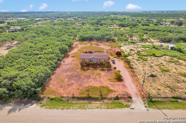 Listing photo id 2 for 115 County Road 2667
