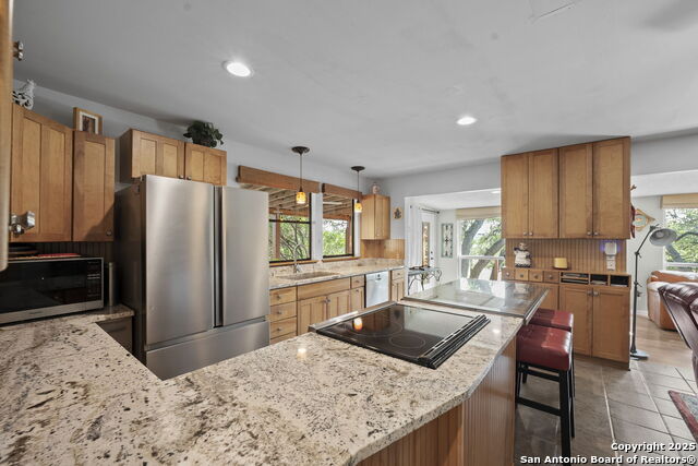 Image 12 of 44 For 1400 Willow Dr