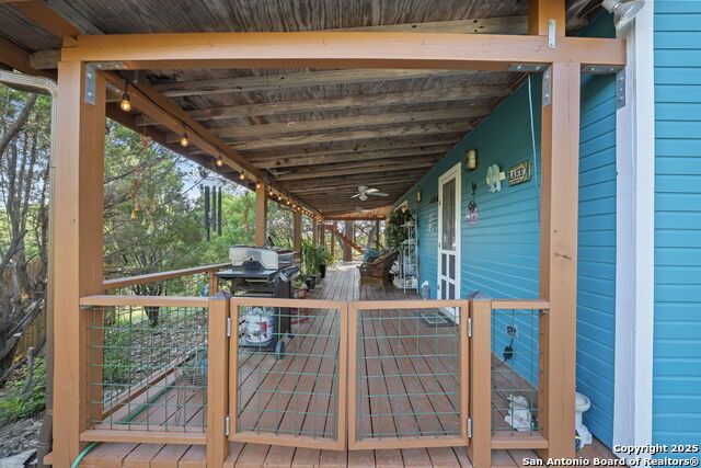 Image 3 of 44 For 1400 Willow Dr
