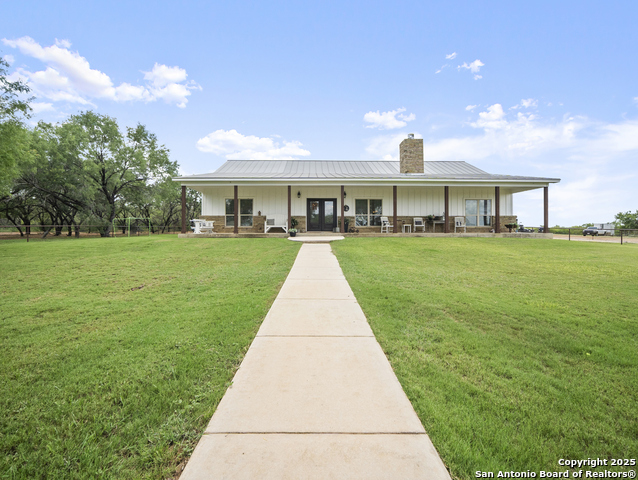 Details for 590 County Road 431, Pleasanton, TX 78064