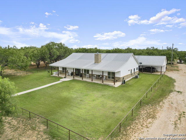Image 2 of 48 For 590 County Road 431