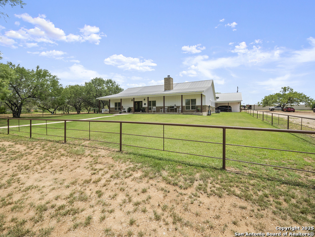 Image 4 of 48 For 590 County Road 431