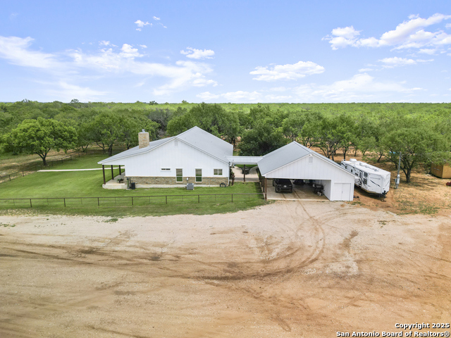 Image 5 of 48 For 590 County Road 431