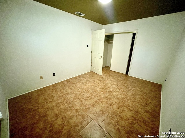 Image 16 of 27 For 4531 Briargrove