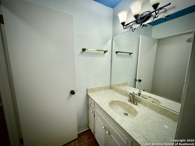 Image 20 of 27 For 4531 Briargrove