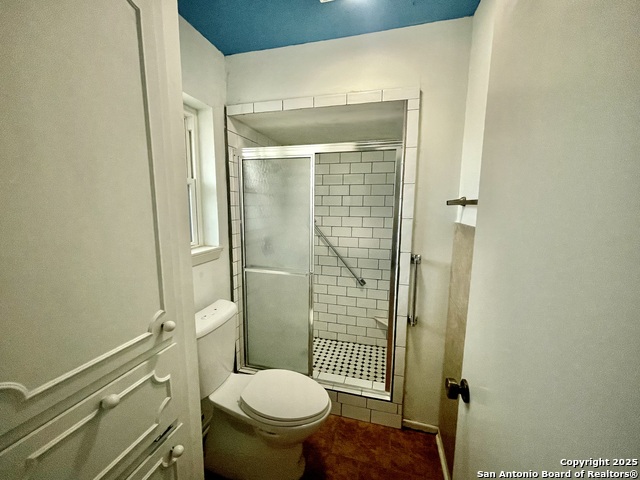 Image 23 of 27 For 4531 Briargrove