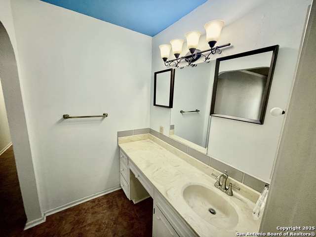 Image 24 of 27 For 4531 Briargrove