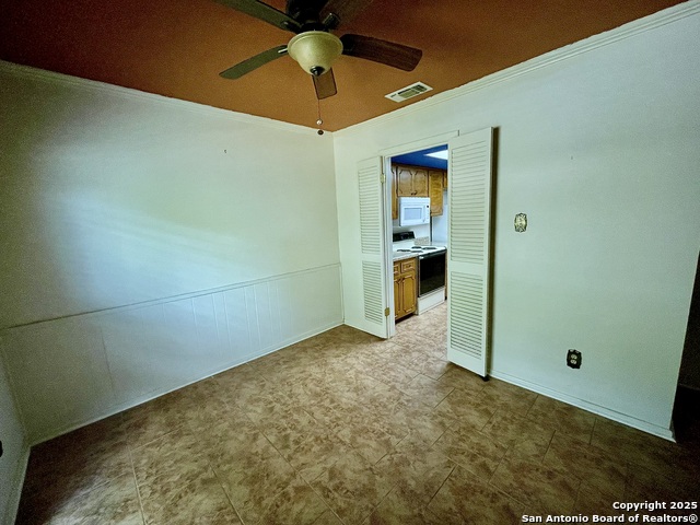 Image 9 of 27 For 4531 Briargrove