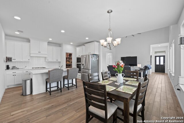 Image 10 of 43 For 2641 White Willow
