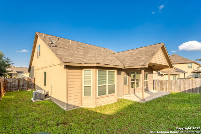 Image 15 of 15 For 601 Saddle Villa