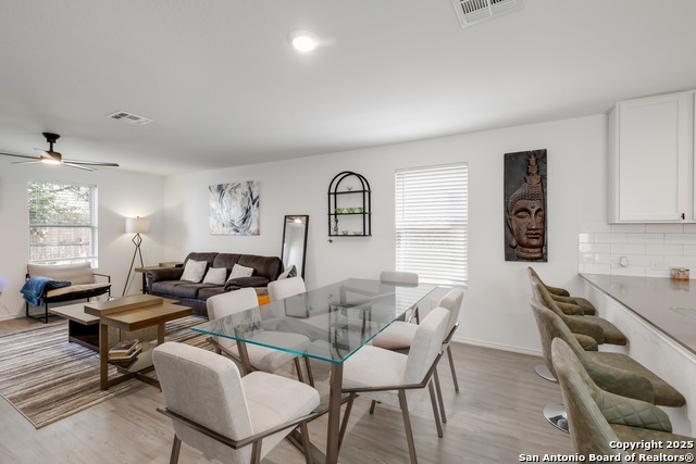 Image 18 of 33 For 7638 Chancery Gate